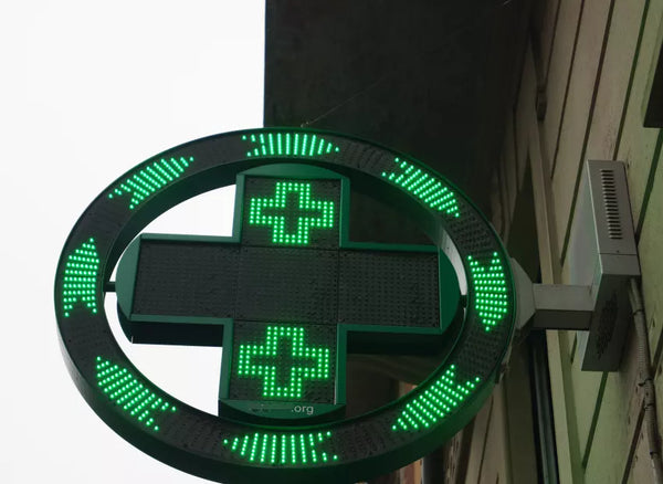 double sides high brightness outdoor P8 P10 P16 P20 LED Pharmacy Cross Display advertising